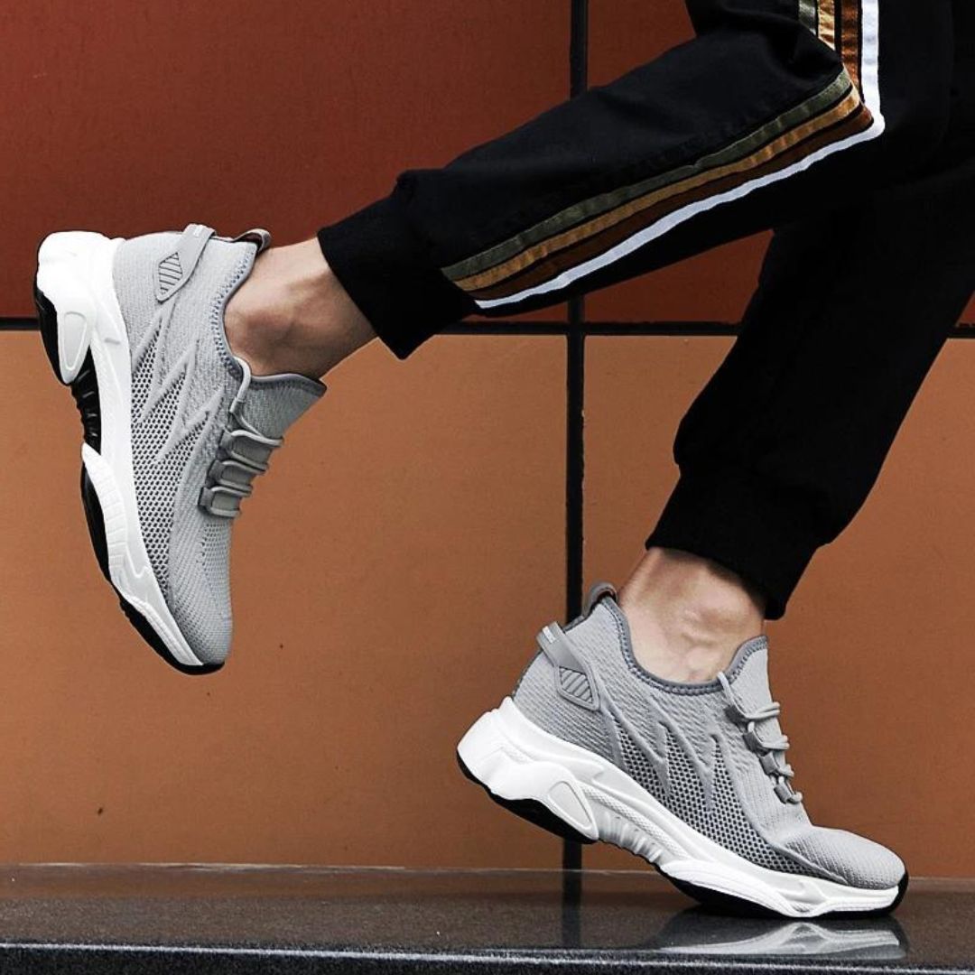 SkyBoost Pro Black | Elevate Your Height by 6CM, 8CM, or 10CM